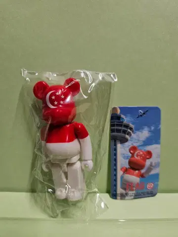 BE@RBRICK 베어브릭 100% FLAG 싱가포르