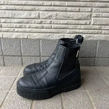PUMA 사이드 고어 부츠 블랙 23.5cm