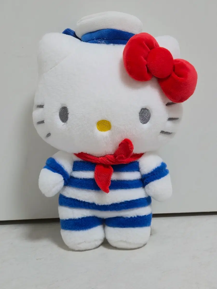 헬로키티 마린룩 인형