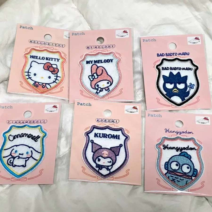 산리오 엠블럼 자수 와펜 패치 헬로키티 마이멜로디 바츠마루 시나모롤 쿠로미 한교동
