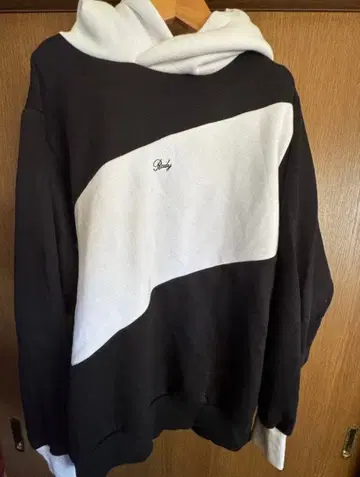Rady 바이컬러 후드티