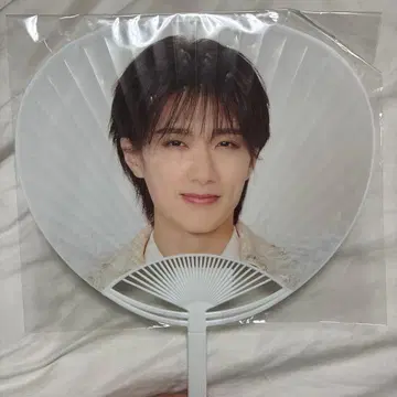 M!LK 야마나카 유타로 부채