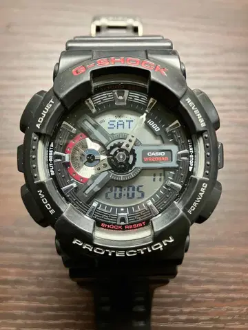 CASIO G-SHOCK GA-110 손목시계
