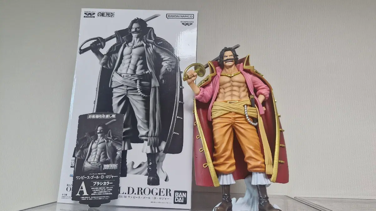 원피스 반프레쿠지 프리미엄 A상 브러쉬 로저 피규어 판매합니다