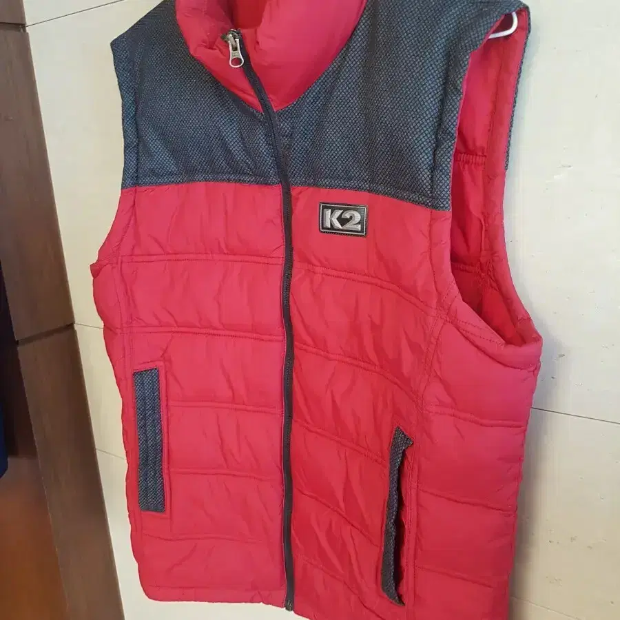 k2 패딩 조끼 레드 100