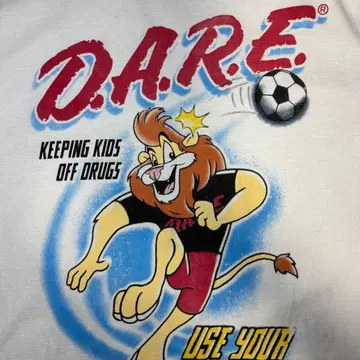 D.A.R.E. 티셔츠 라이온 축구 반마약 빈티지