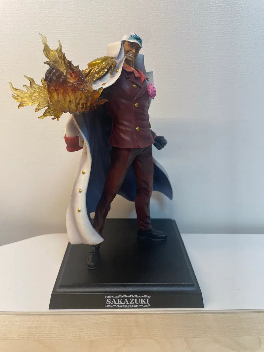 원피스 Figuarts ZERO 아카이누 사카즈키 삼대장 피규어 정품