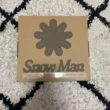 Snow Man OFFICIAL 달력 2026.04-2027.03