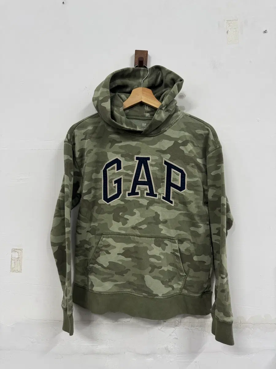(160/XXL)갭 카모 후드티