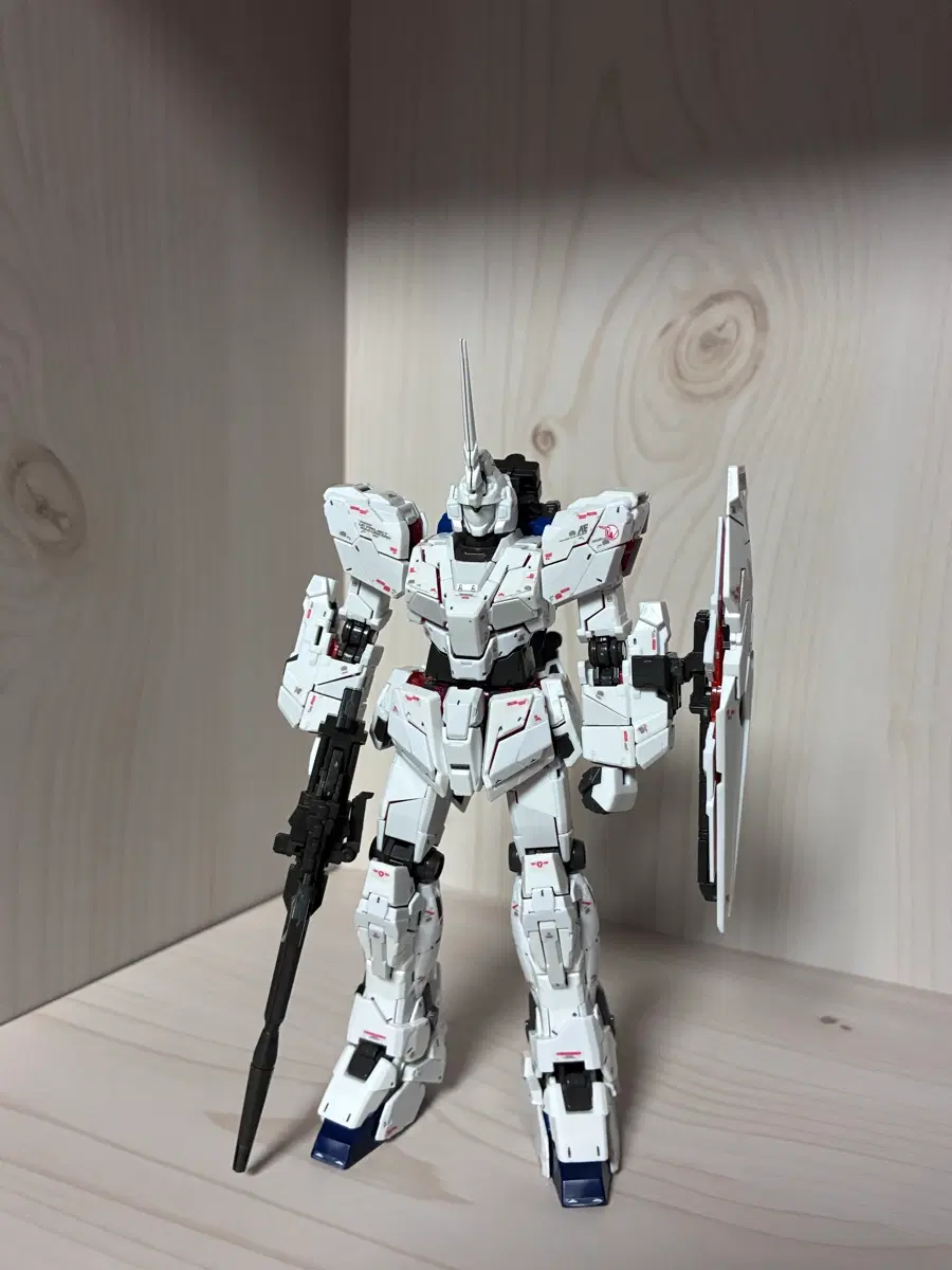 rg 유니콘 건담 판매합니다.
