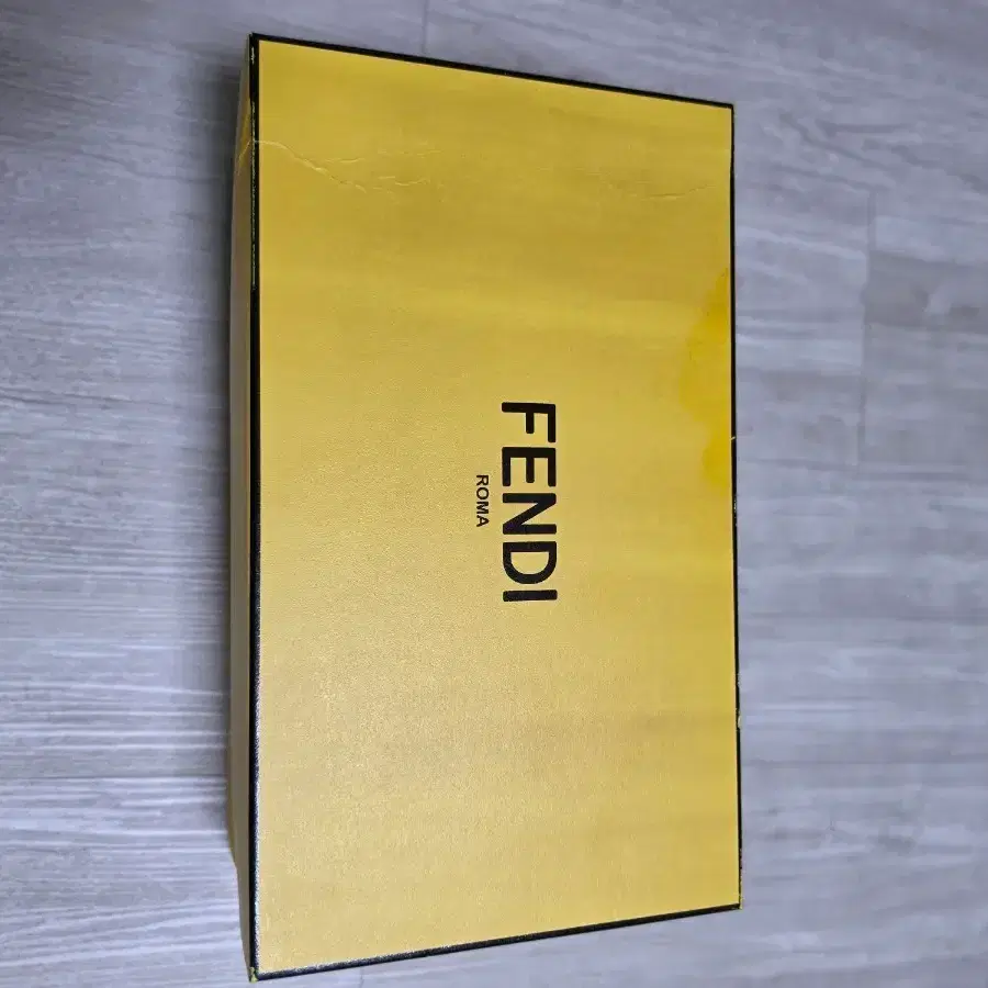 팬디 FF로고 남성구두 9사이즈(275mm)