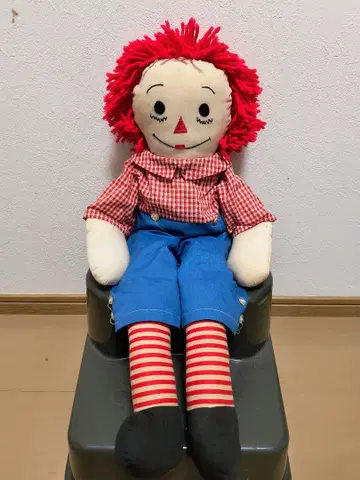 래그디 앤디 (Raggedy Andy)의 대형 봉제 인형