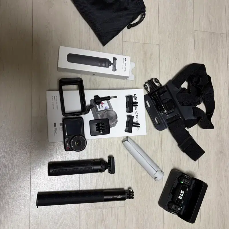 DJI Osmo Action 5 pro 어드밴처 콤보 액션캠