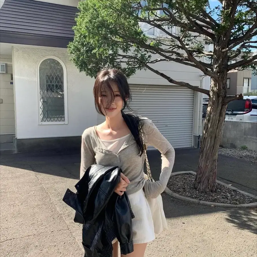 레이지샵 버튼 레이어드티 새상품
