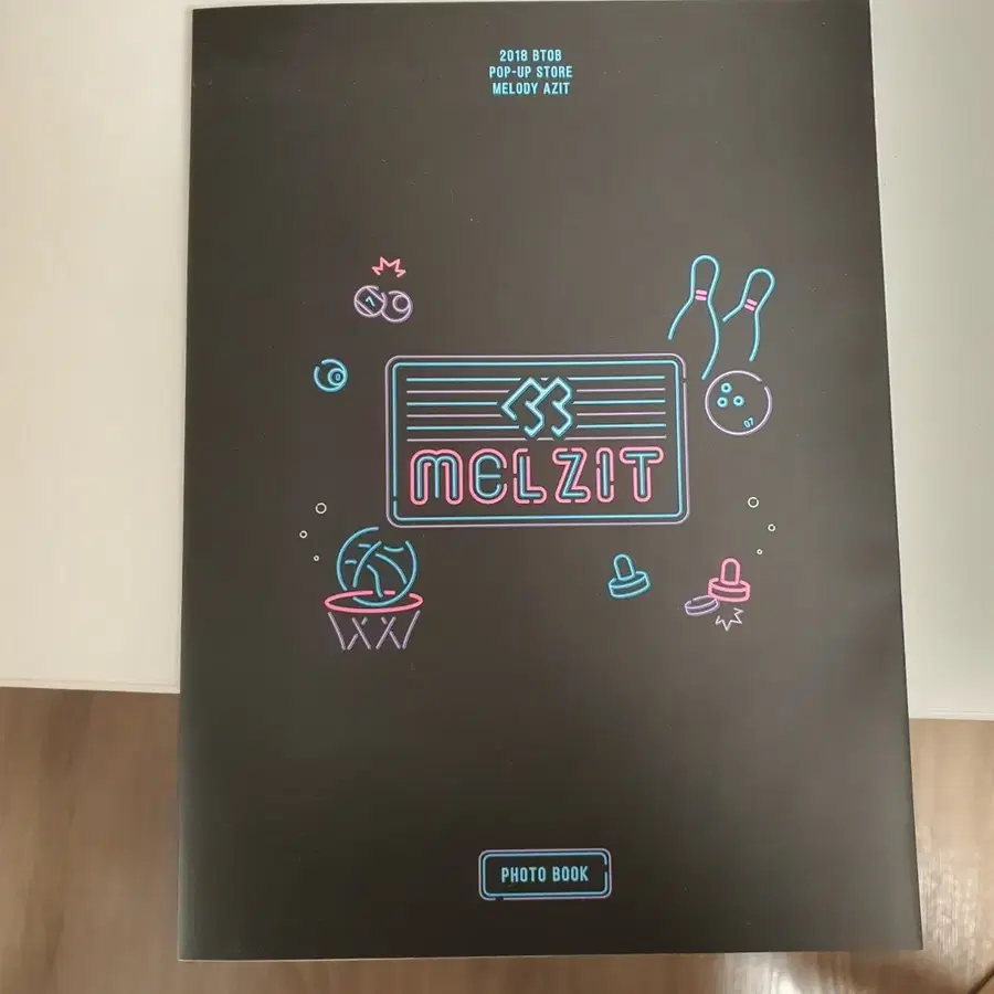 비투비 2018 팝업 스토어 멜로디 아지트 포토북