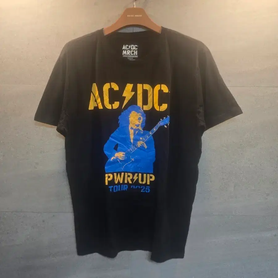 ACDC. PWRUP TOUR 2025. 반팔 티셔츠.