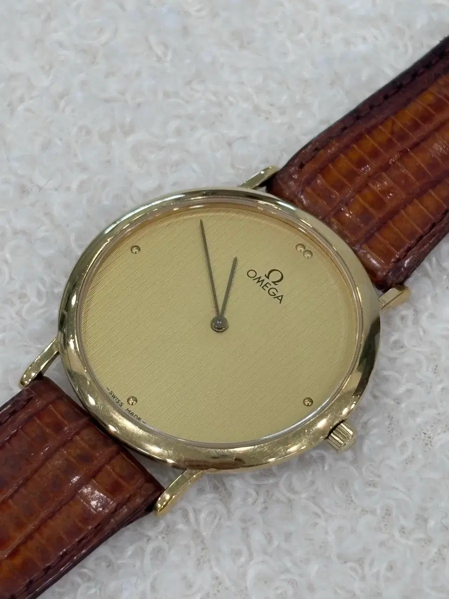 오메가 드빌 금장 시계 브라운 가죽 32mm