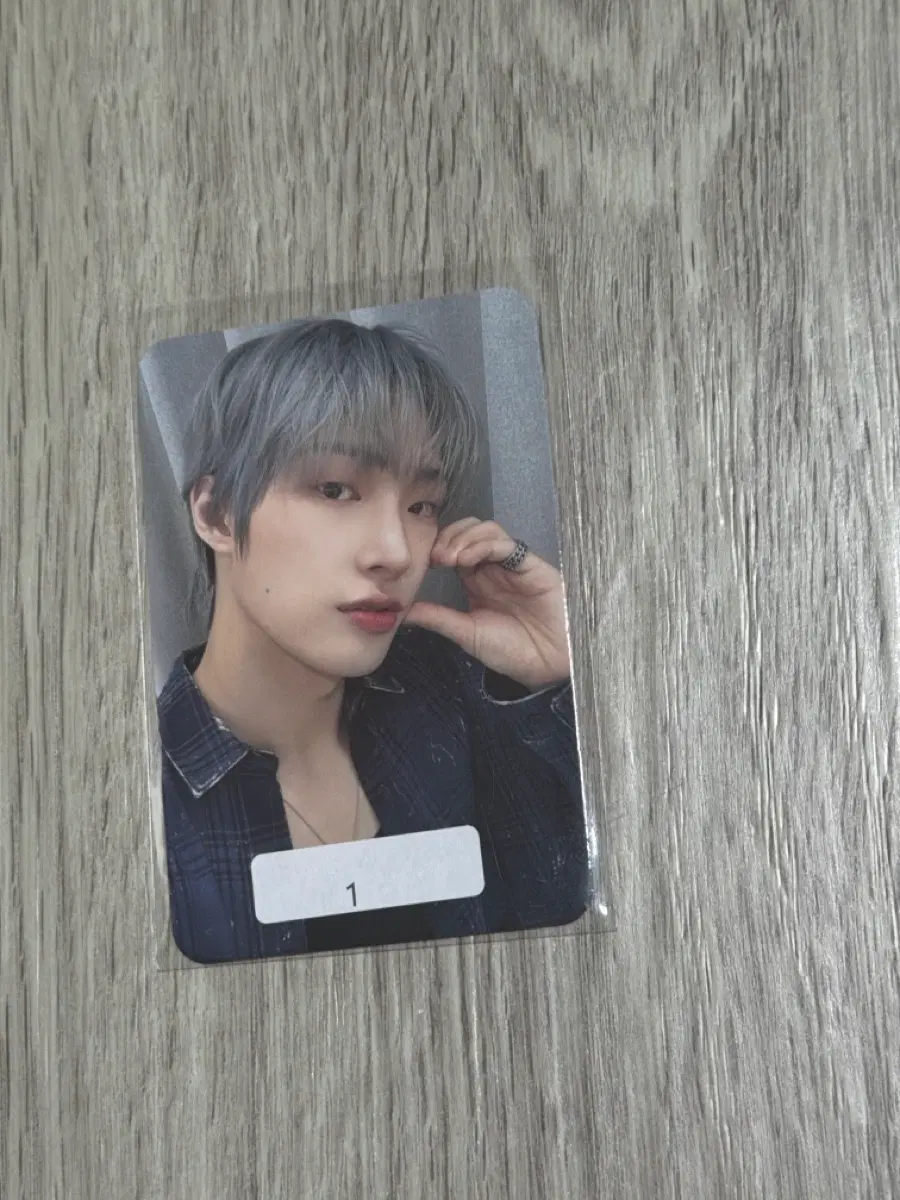 에이티즈 ateez 민기성화 후즈팬 특전 포카 교환 구합니다 !
