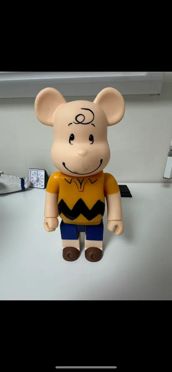 베어브릭 찰리브라운 피규어