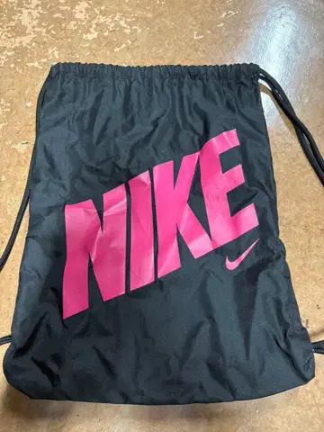 나이키 냅색 블랙 핑크