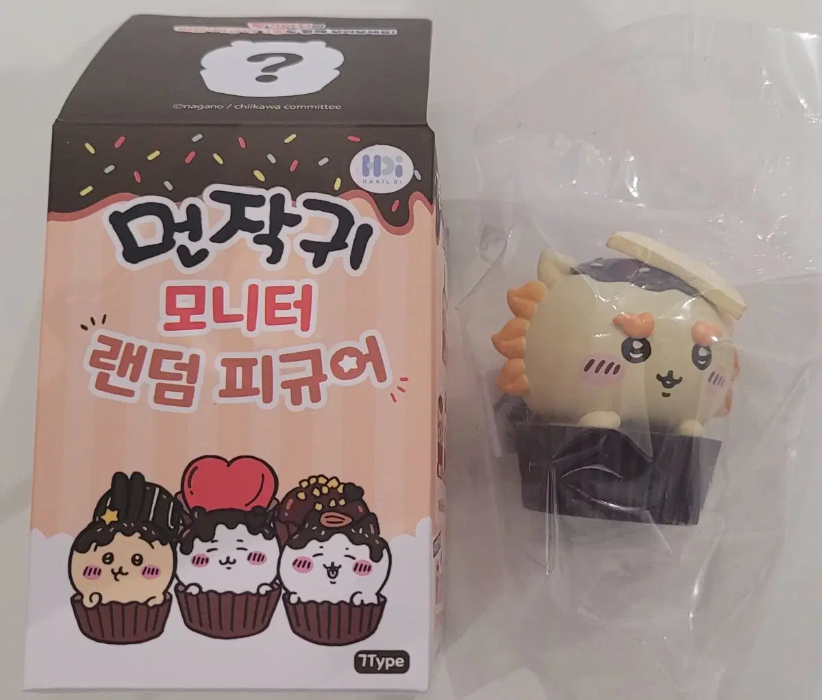 먼작귀 모니터 랜덤 피규어 시사
