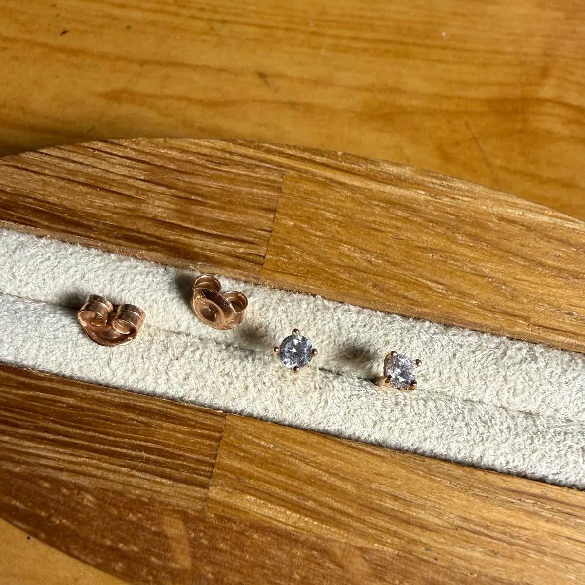 14K 로즈골드 3mm 라운드컷 큐빅 귀걸이 한쌍