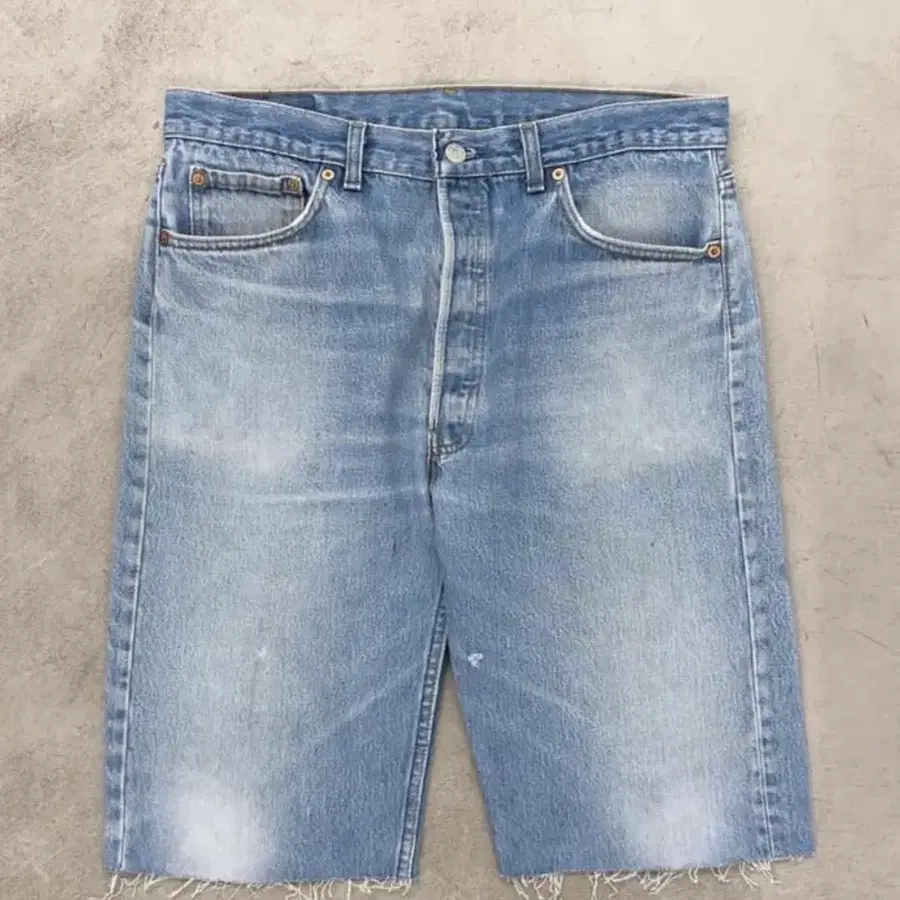 90s 리바이스 501 컷오프 데님 쇼츠 Made in USA 32-33