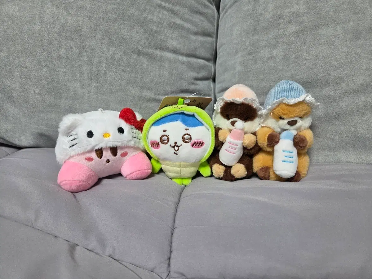 소형인형 일괄 판매(키티 커비, 바다거북 하치와레, 우소우소)