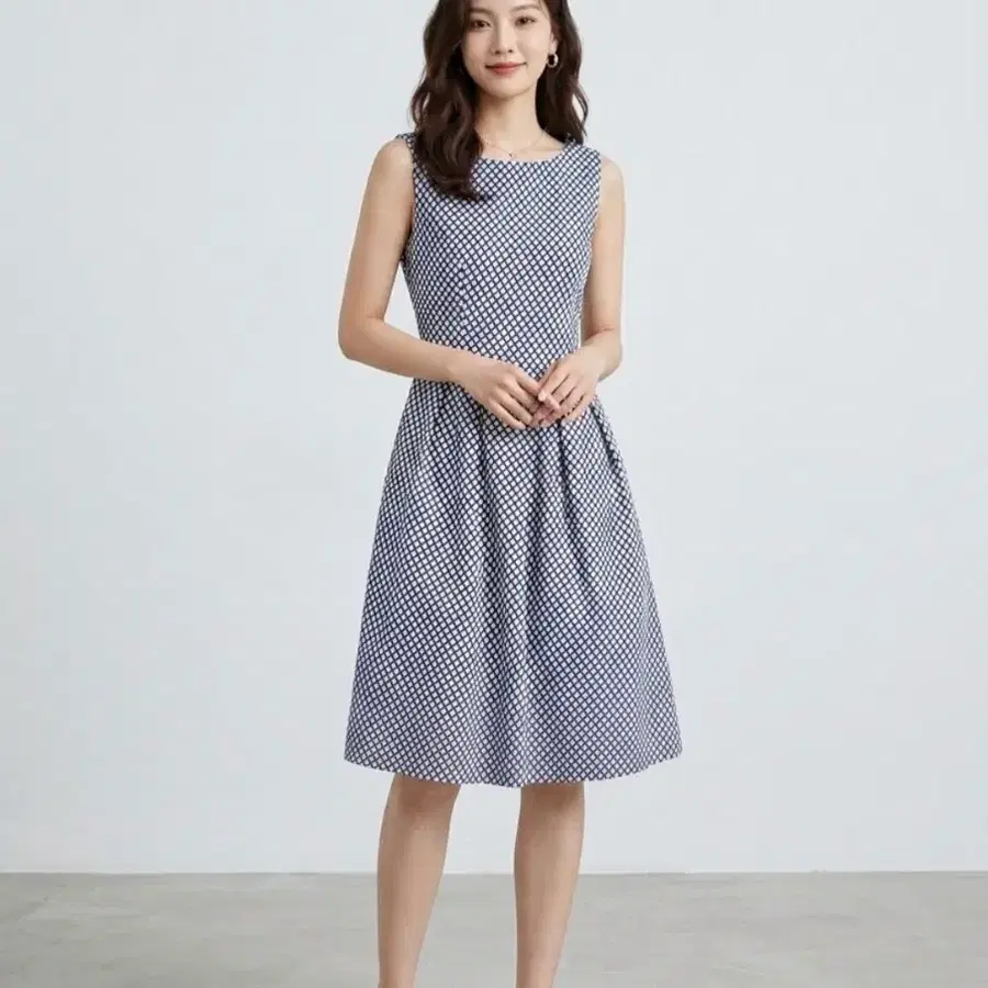 리리크 파리 44 S 네이비 기하학 패턴 민소매 원피스 레이온100%