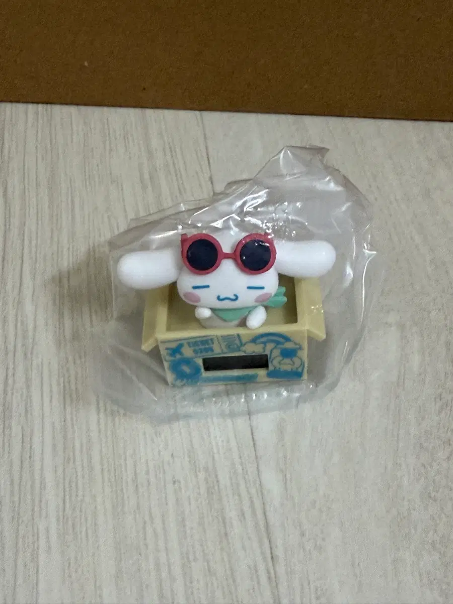 산리오 시나모롤 시계 가챠