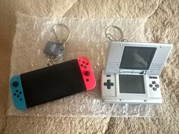 닌텐도 뮤지엄 키링 DS Nintendo Switch