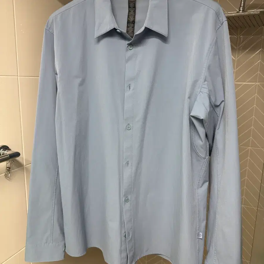룰루레몬 뉴 벤처 롱슬리브 셔츠 2XL (Lulelemon)