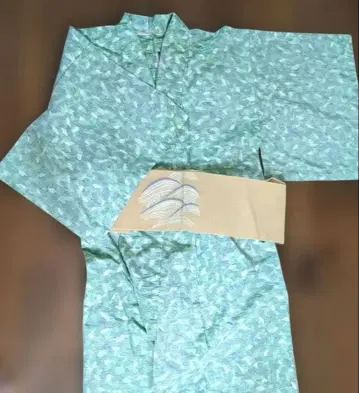 상쾌한 녹지 코몬 단의 명주 사오리 직조 화장 파우치 유리 옥돌 장식
