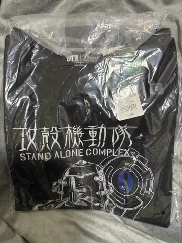 UNIQLO UT 공각기동대 티셔츠 블랙 S