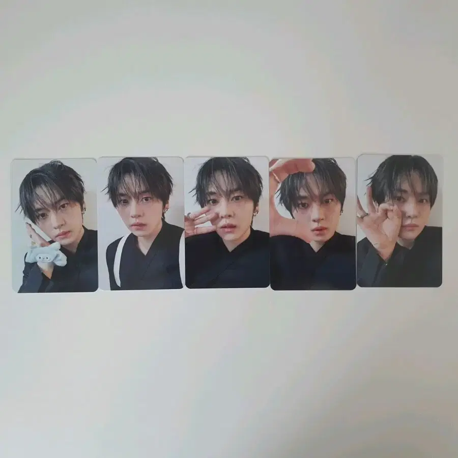 스트레이키즈 런잇 리노 5일 포카