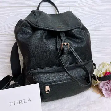 컨디션 최상 FURLA 훌라 백팩 블랙 부드러운 주름 가죽 블랙