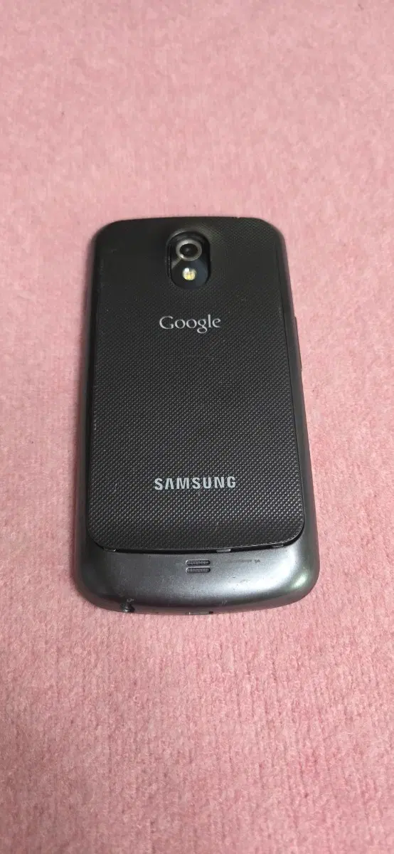 SHW-M420S 갤럭시넥서스폰