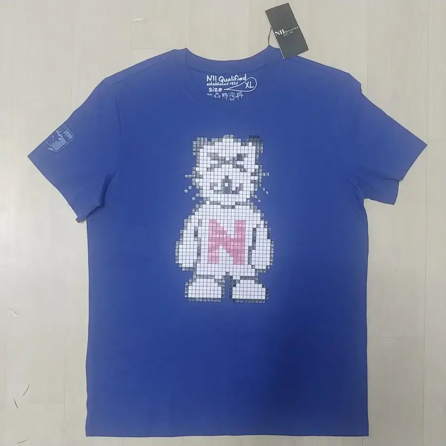 미사용새상품)))NII 반팔티라운드티티셔츠픽셀베어나이키아디다스뉴발란스버버리폴로빈폴
