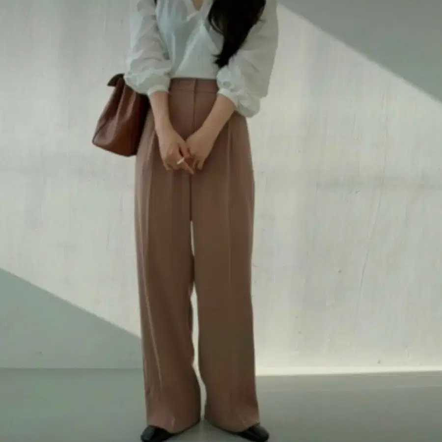 오어데이즈 라이브슬랙스 아몬드베이지