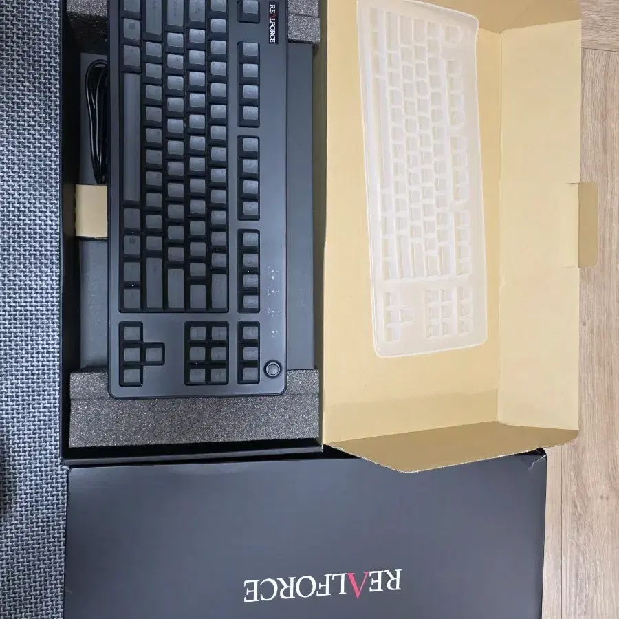 리얼포스 r3 45g