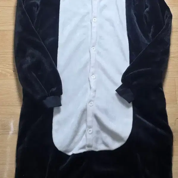 L. 펭귄. 긴팔 동물 잠옷 .가슴58.길이146cm