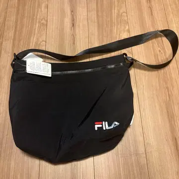 FILA 숄더백 블랙 택 포함