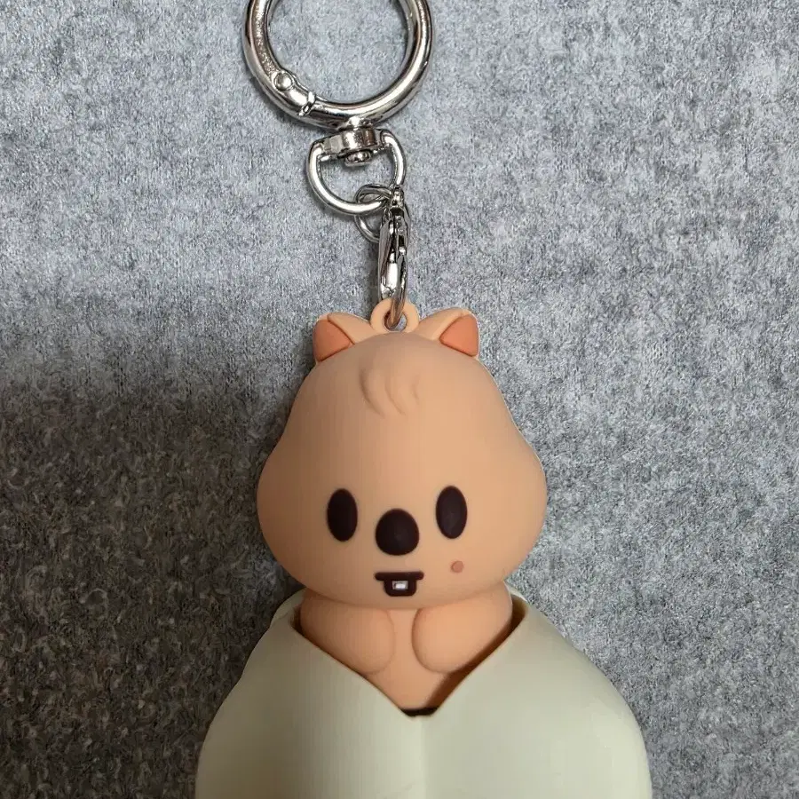 스키주 한쿼카 클리커 SKZOO SECRET CLICKER KEYRING - RUNIT