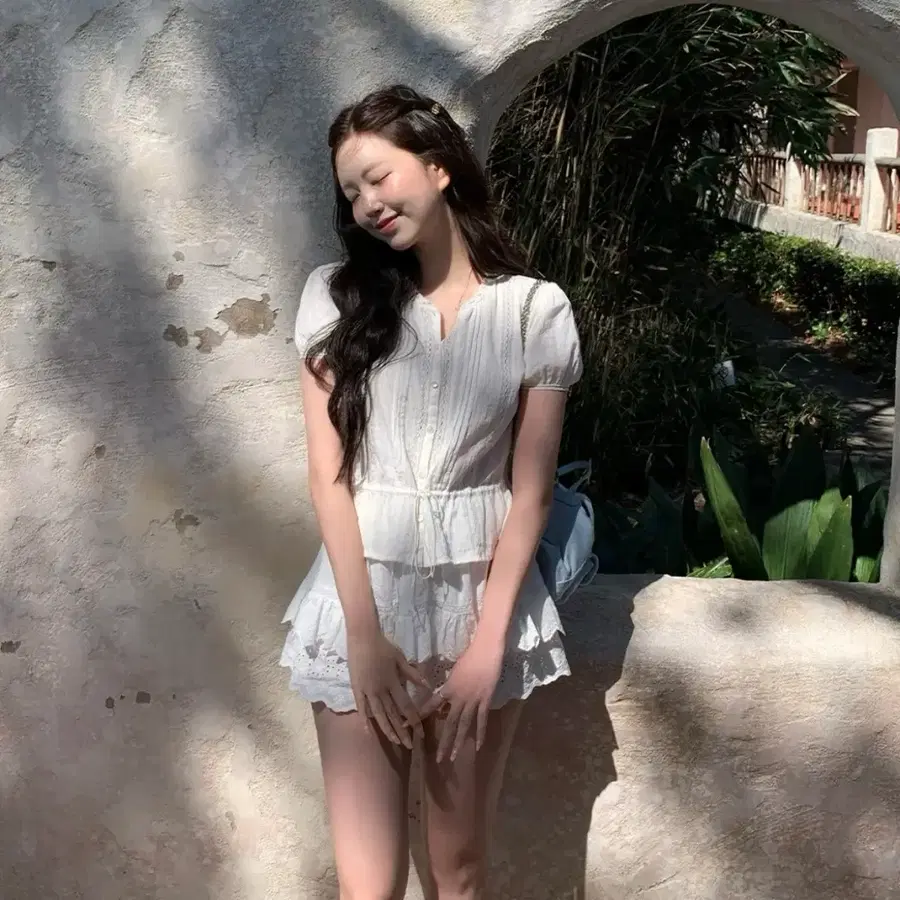 (무료배송) 더바넷 오델리아 핀턱 블라우스