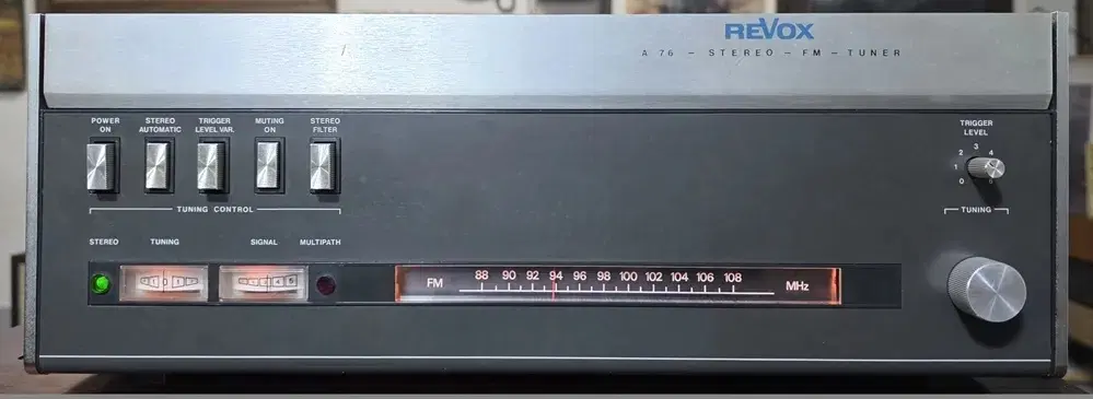 REVOX(리복스) A-76 아날로그 튜너