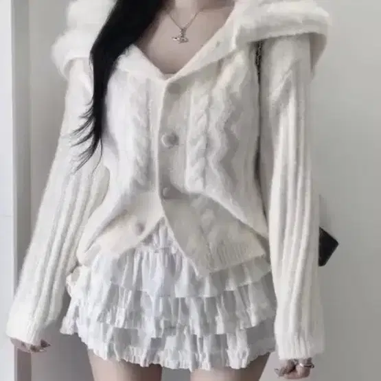에이블리 장원영 니트 퍼 가디건 새상품