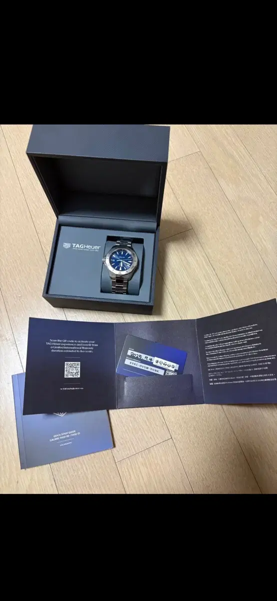 태그호이어 아쿠아레이서 프로페셔널 200 솔라그래프 청판 40mm