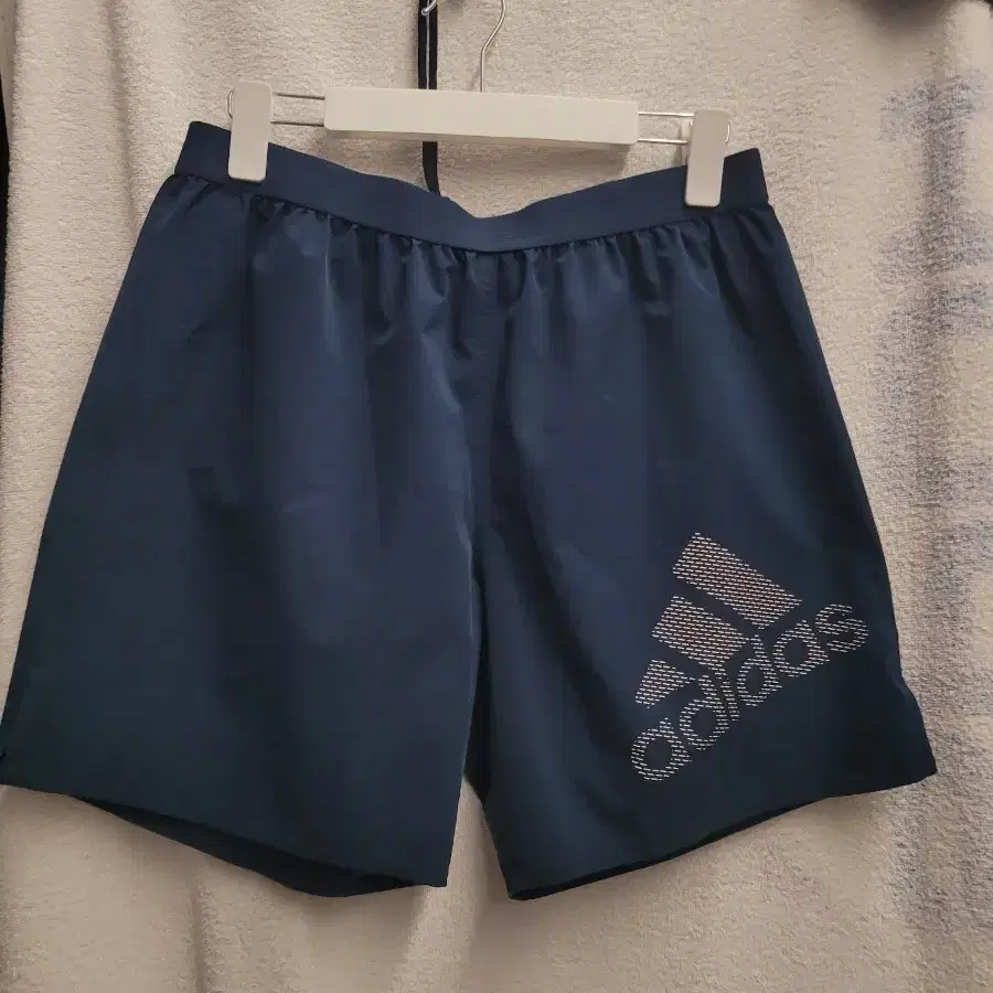 아디다스 냉감 밴드 반바지 남성 XL