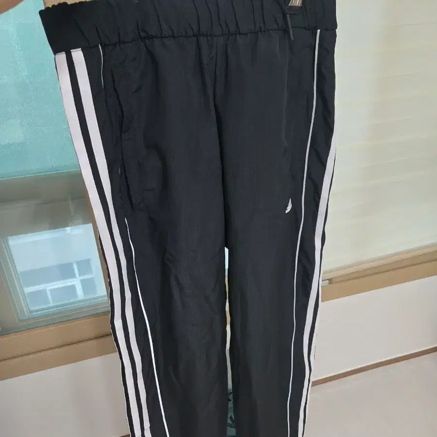 아디다스 트레이닝 블랙 s