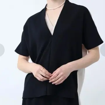 야마다야 Aga 이중 V넥 블라우스 시로쿠로